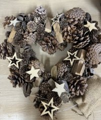 Adventní věnec - srdce 37 cm se světýlky