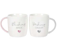 Set hrnků pro novomanžele Blushing Bride & Dashing Groom 300 ml